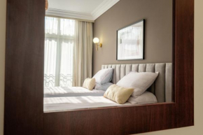 1842 - 2br Serviced Apartment - Central